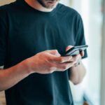 Treine um funcionário novo em 15 minutos pelo WhatsApp